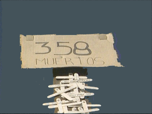 Panneau indiquant 358 morts à cet endroit de la frontière entre le Mexique et les Etats-Unis